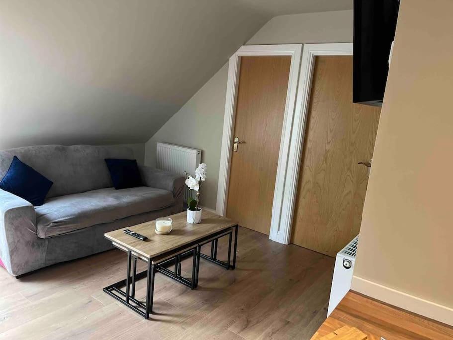 Mid Antrim Modern Apartment Newferry 외부 사진